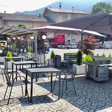 Hotel Del Boschetto Poggiridenti エクステリア 写真