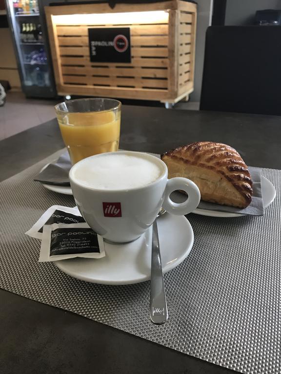 Hotel Del Boschetto Poggiridenti エクステリア 写真