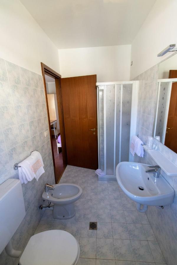 Hotel Del Boschetto Poggiridenti エクステリア 写真